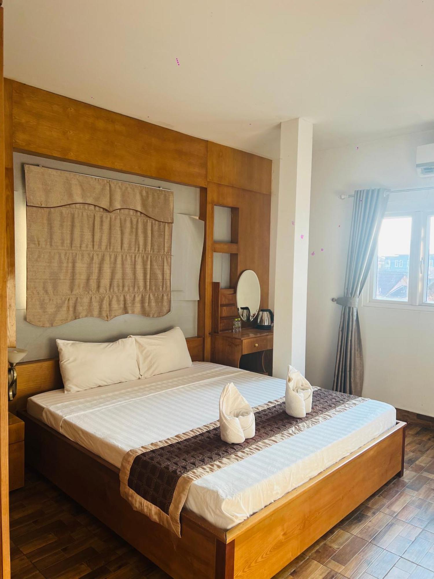 ואנג ויינג Vangvieng Sunrise East Hotel מראה חיצוני תמונה
