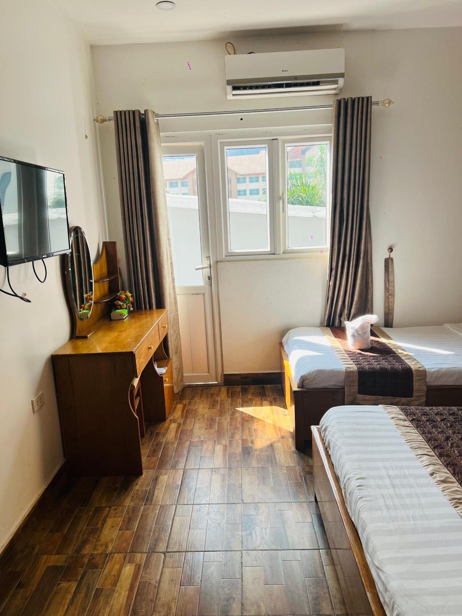 ואנג ויינג Vangvieng Sunrise East Hotel מראה חיצוני תמונה